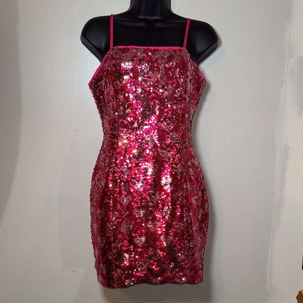 Idem Ditto Hot Pink Sequin Mini Dress Size Small Valentine Date